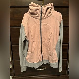 Lululemon size 12